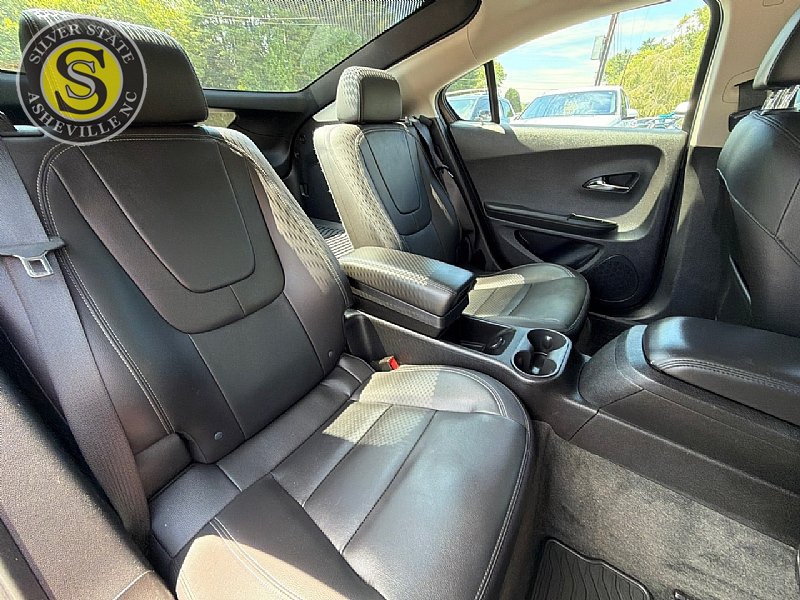 Used 2013 Chevrolet Volt Premium w/ Premium Trim Package FWD image 19