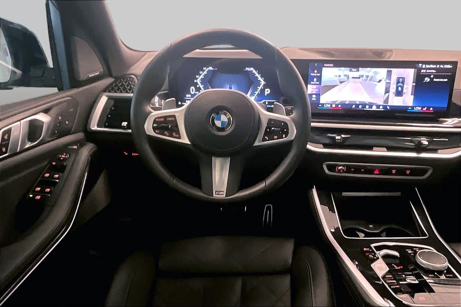 Used 2025 BMW X5 sDrive40i w/ M Sport Package RWD image 5