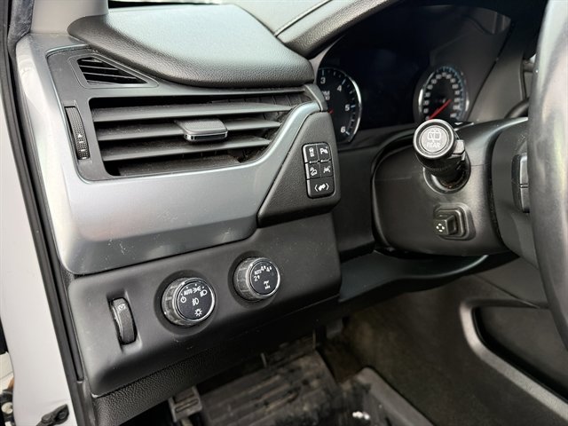 Used 2017 Chevrolet Tahoe LT w/ Luxury Package image 10