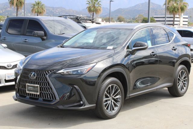 Certified 2025 Lexus NX 350h AWD w/ Cold Area Package image 3