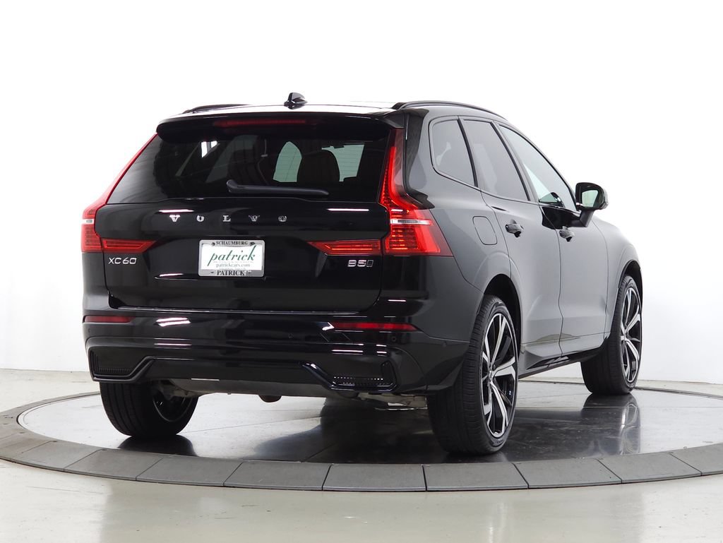 Used 2025 Volvo XC60 B5 Ultra w/ Protection Package Premier AWD/4WD image 9