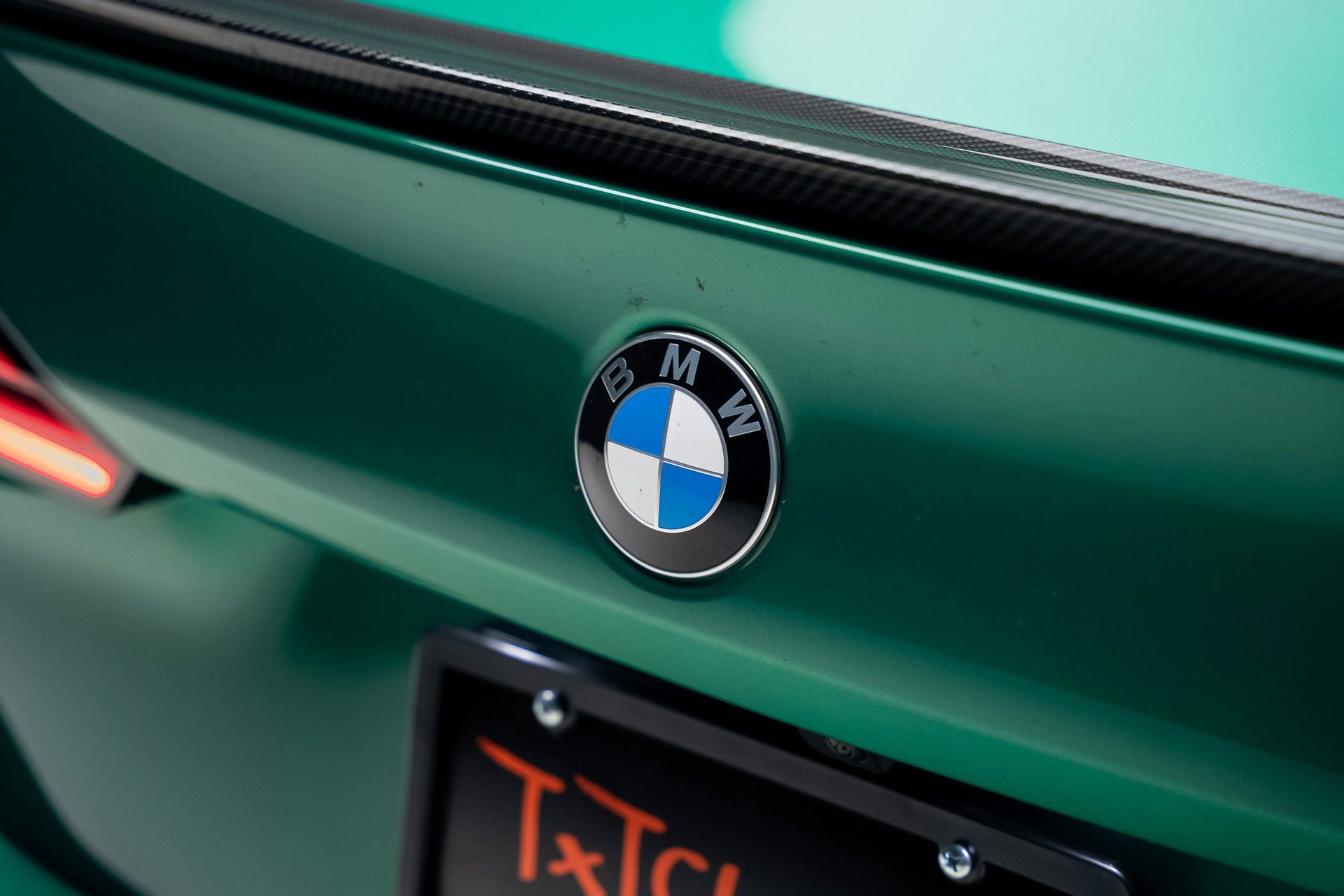 Used 2025 BMW M5 w/ Carbon Package image 31