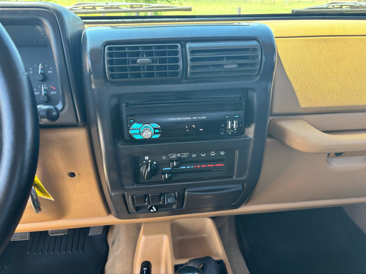 Used 1998 Jeep Wrangler Sahara AWD/4WD image 15