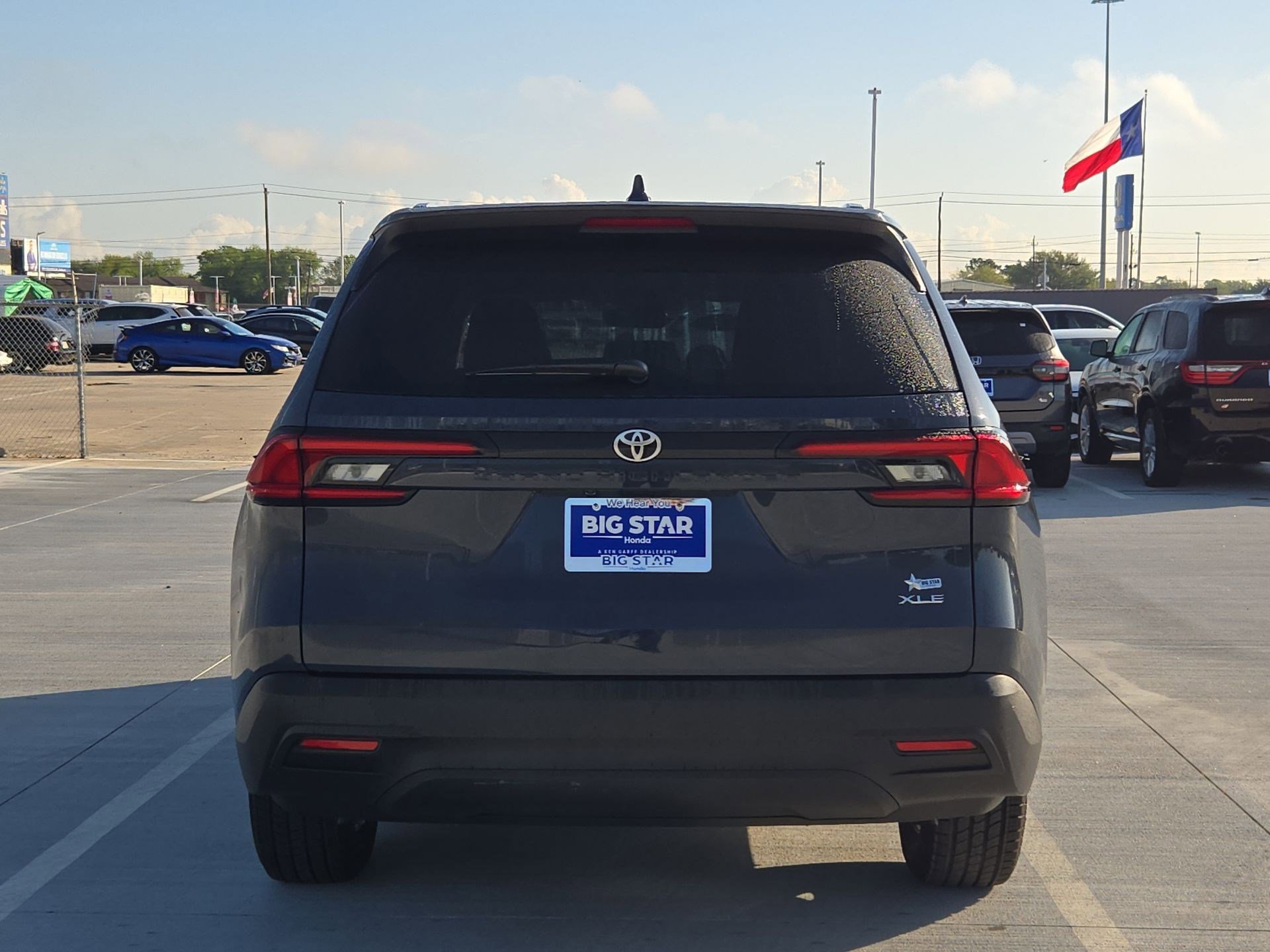 Used 2025 Toyota Grand Highlander FWD image 5