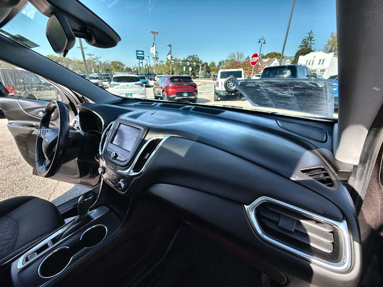 Certified 2020 Chevrolet Equinox LT FWD image 28