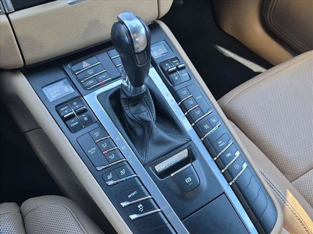 Used 2017 Porsche Macan S AWD/4WD image 12