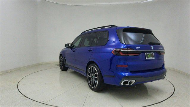 Used 2026 BMW X7 M60i image 73