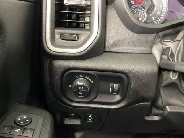 Used 2023 RAM 1500 Big Horn AWD/4WD image 26