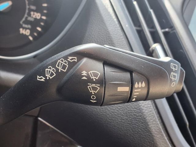 Used 2017 Ford Escape Titanium image 16