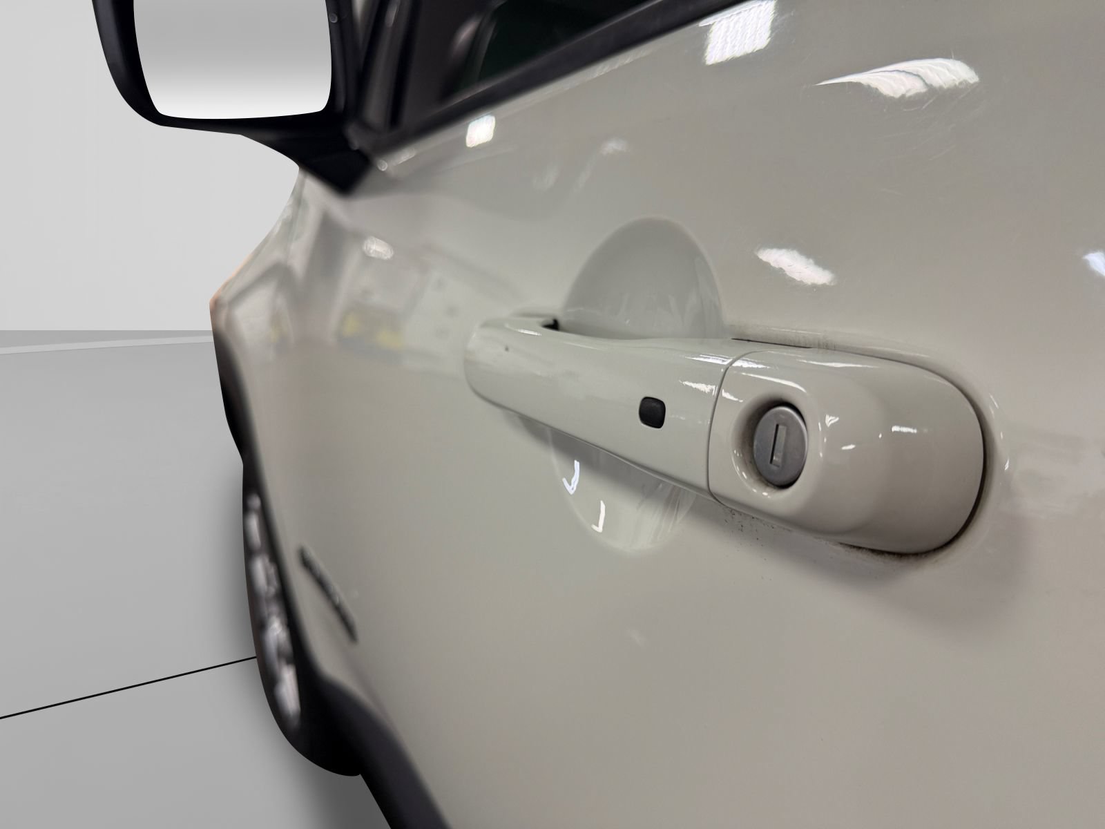 Used 2019 Jeep Renegade Sport w/ Sport Appearance Group AWD/4WD image 38