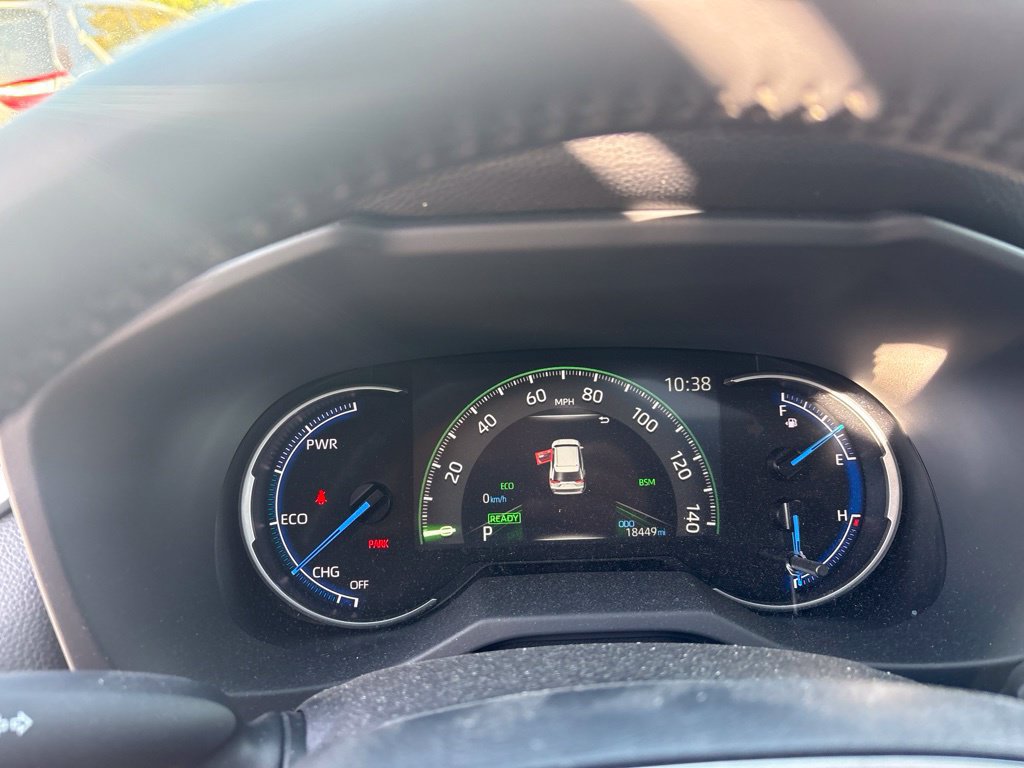Used 2025 Toyota RAV4 SE w/ Convenience Package AWD/4WD image 15