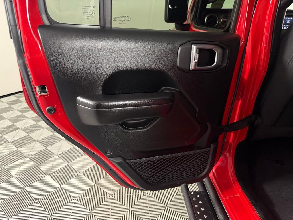 Used 2021 Jeep Wrangler Unlimited Sport AWD/4WD image 28