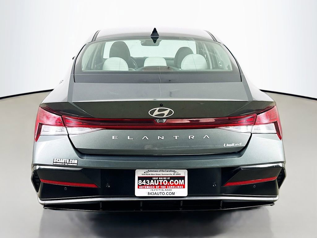 Used 2024 Hyundai Elantra Limited FWD image 6