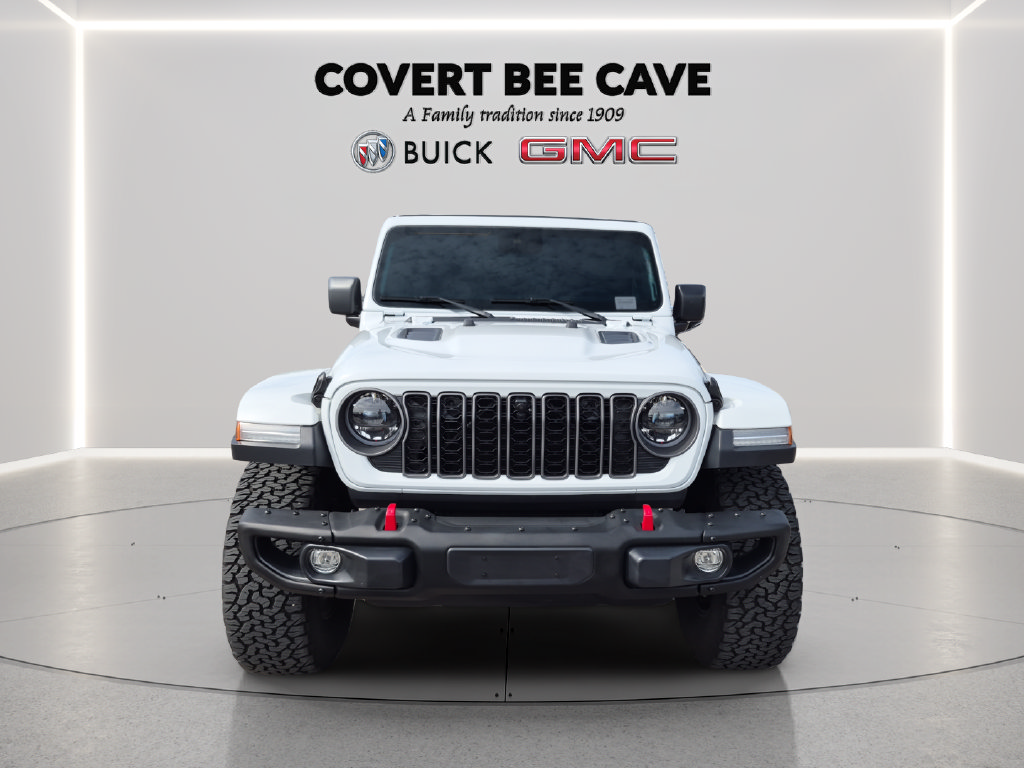 Used 2025 Jeep Wrangler Unlimited Rubicon AWD/4WD image 2