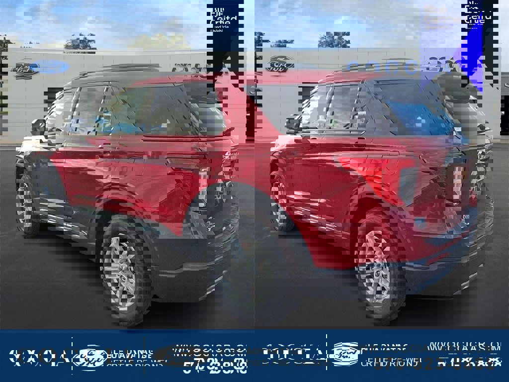 Certified 2022 Ford Explorer XLT w/ Equipment Group 202A image 6