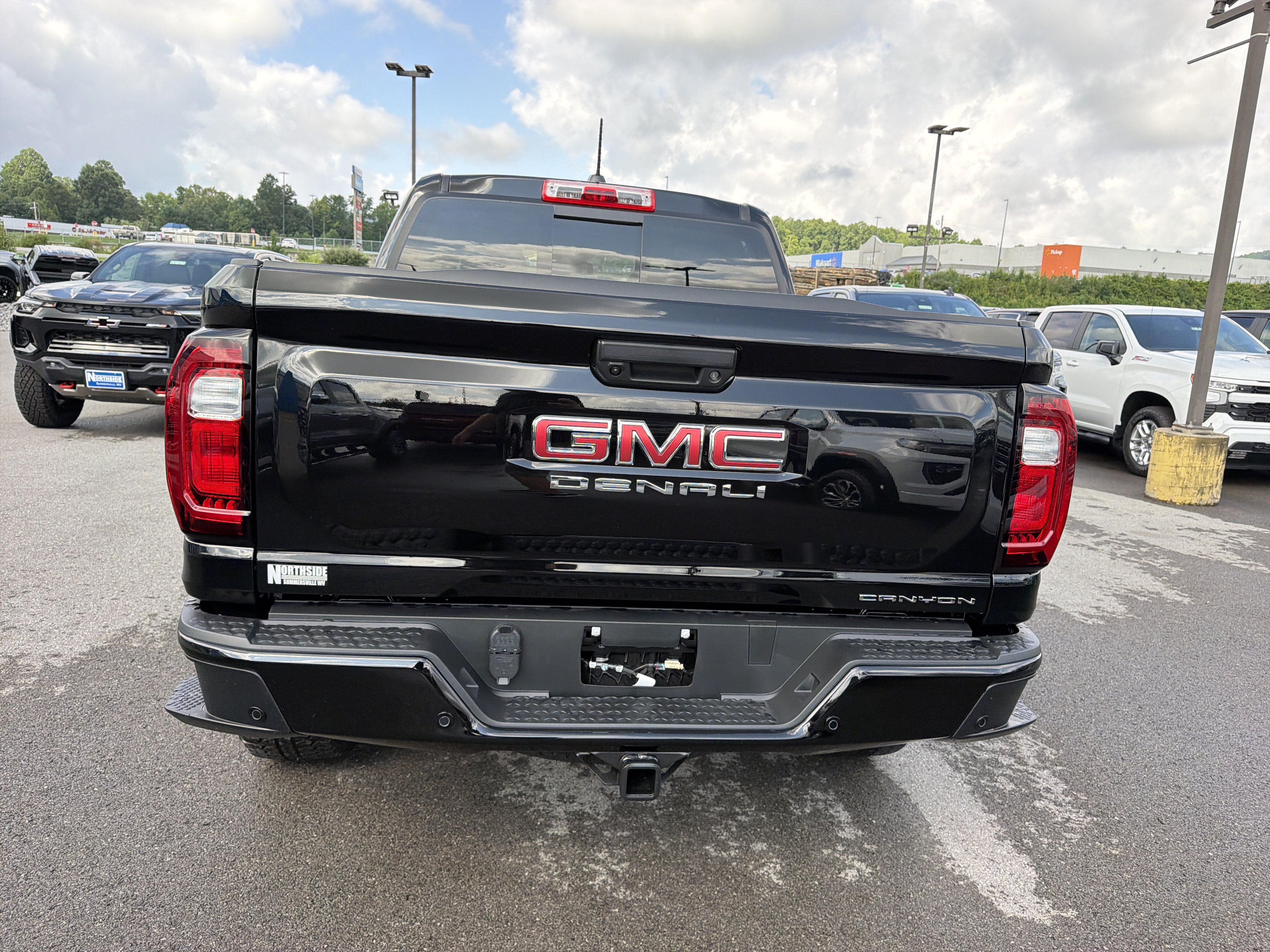New 2026 GMC Canyon Denali AWD/4WD image 7