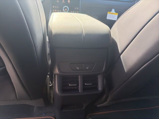 New 2026 GMC Terrain AT4 w/ Convenience Package III image 32