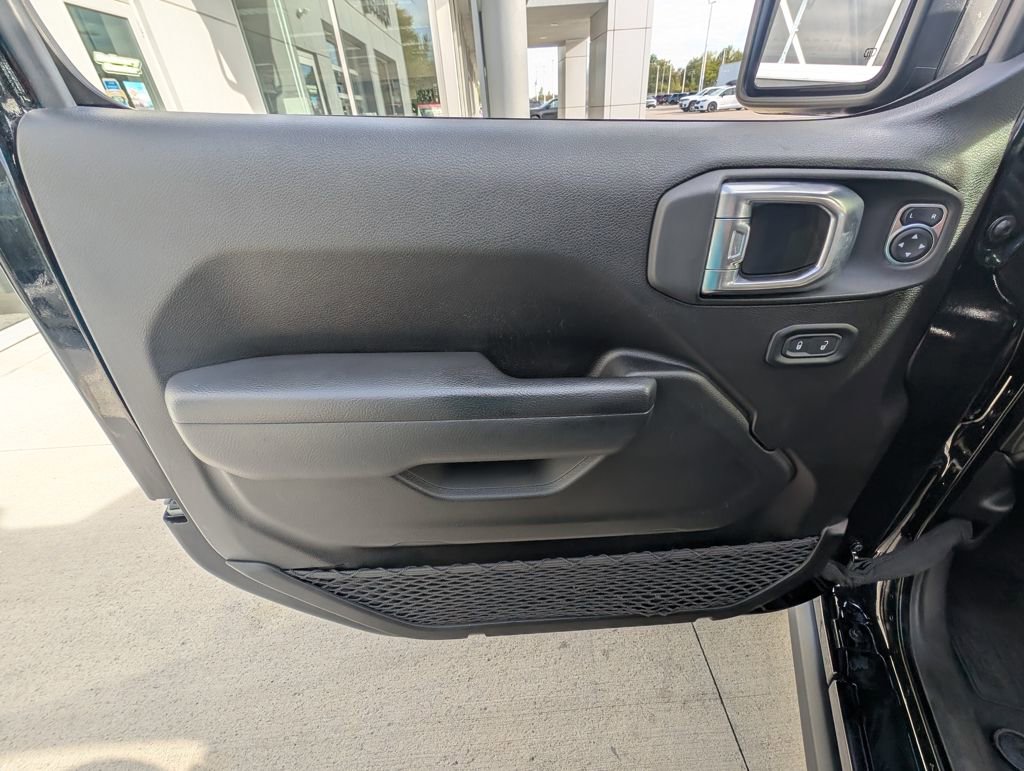 Used 2022 Jeep Wrangler Rubicon image 42