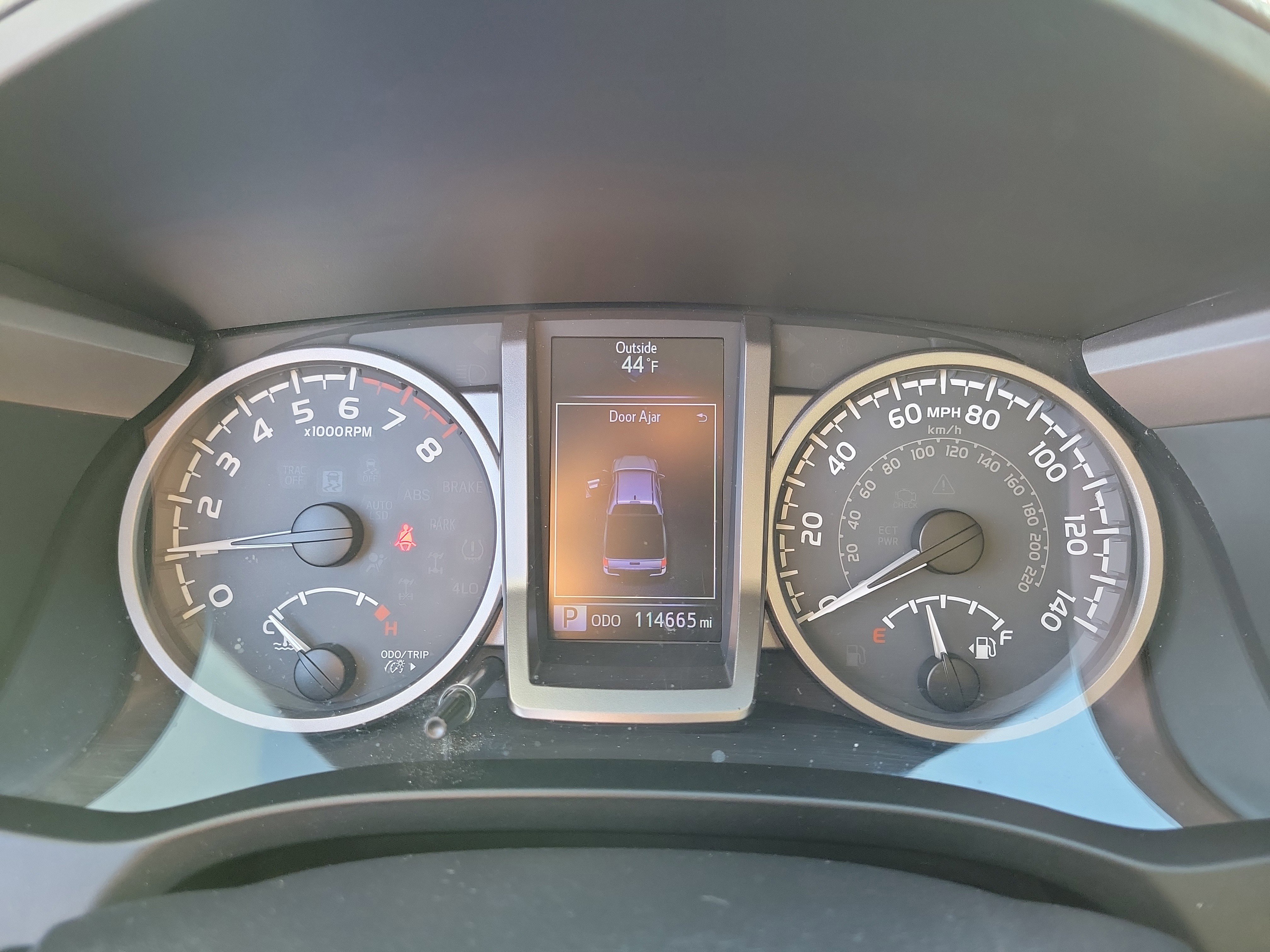 Used 2017 Toyota Tacoma SR5 image 24