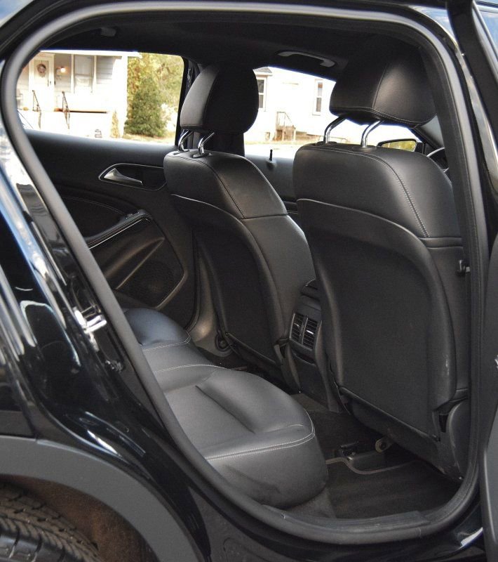 Used 2020 Mercedes-Benz GLA 250 4MATIC image 31