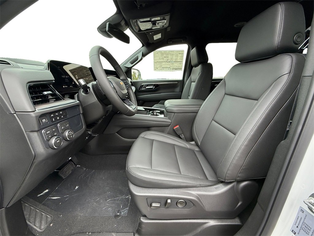 New 2026 Chevrolet Suburban LT w/ Comfort Package image 9