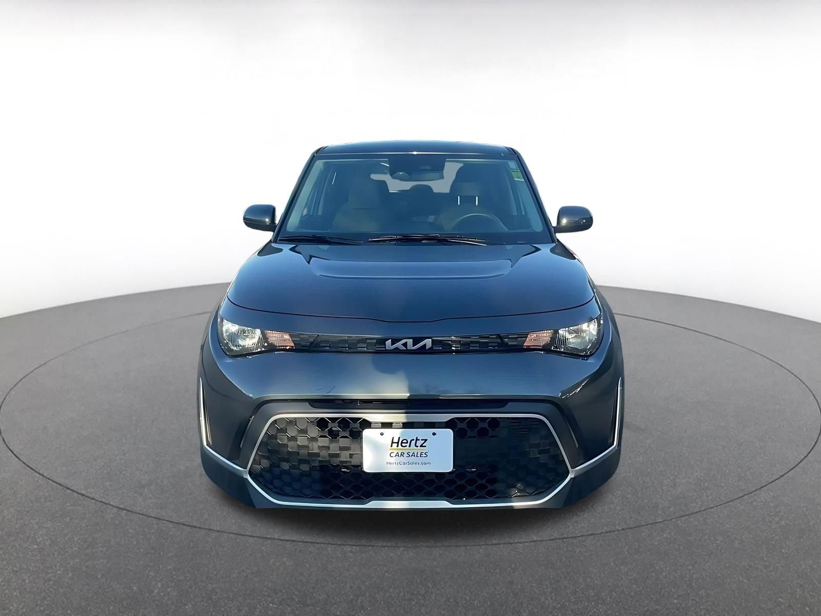 Used 2025 Kia Soul LX w/ LX Technology Package image 4