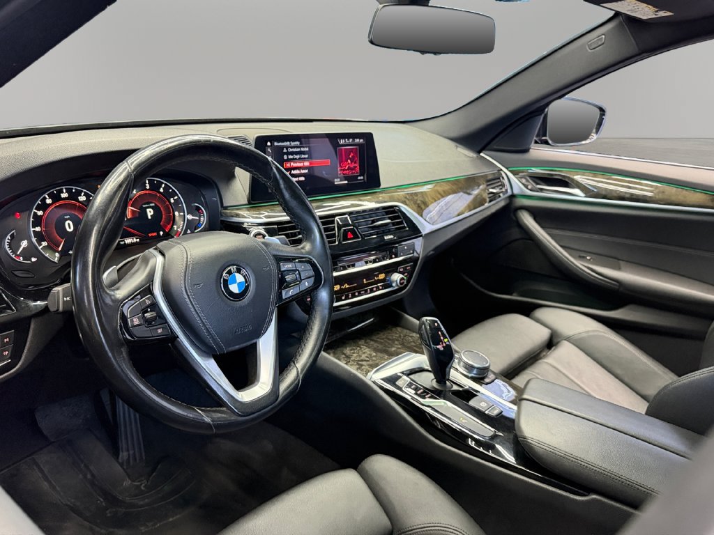 Used 2018 BMW 530i RWD image 16