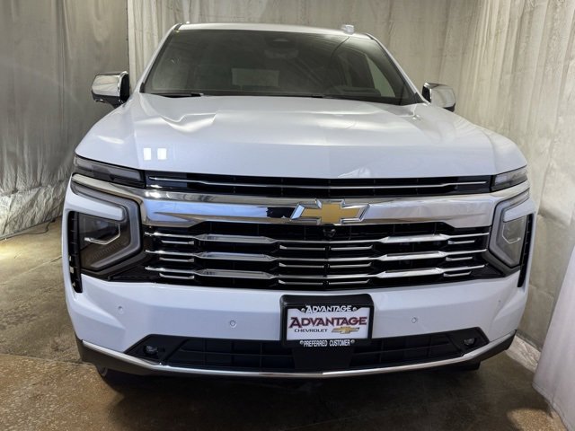 New 2026 Chevrolet Suburban Premier image 5