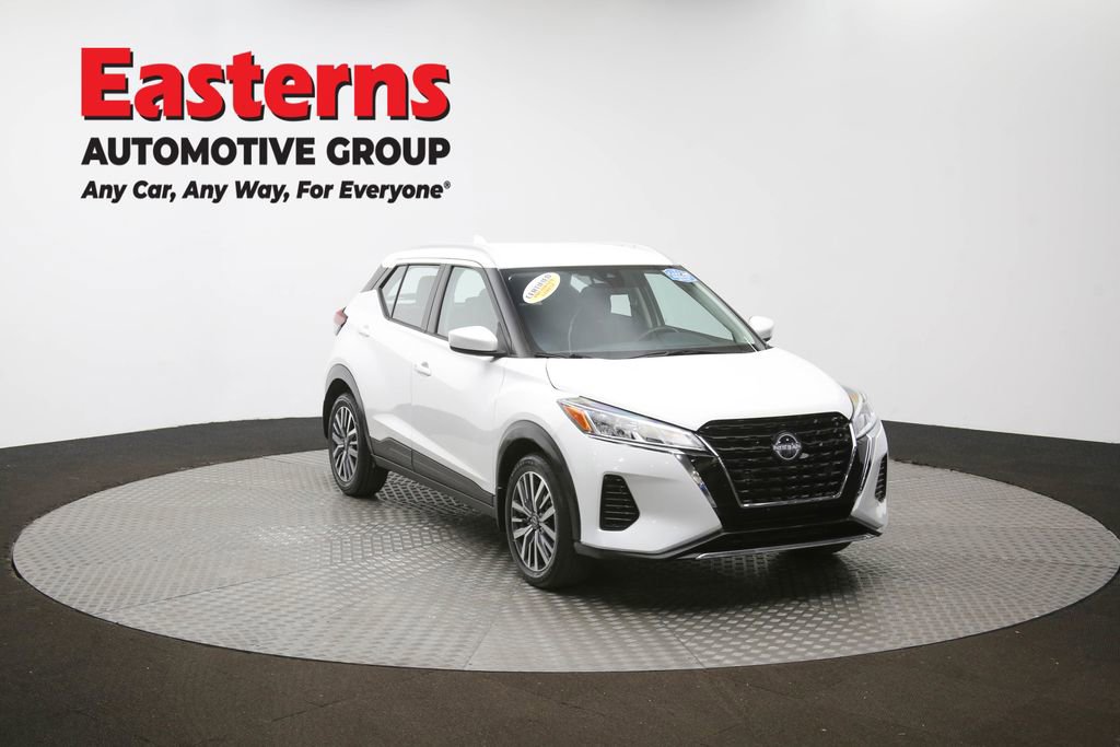 Used 2023 Nissan Kicks SV image 49