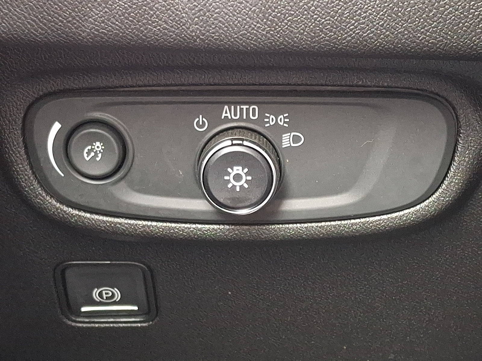 Used 2019 GMC Terrain SLE w/ Driver Convenience Package AWD/4WD image 27