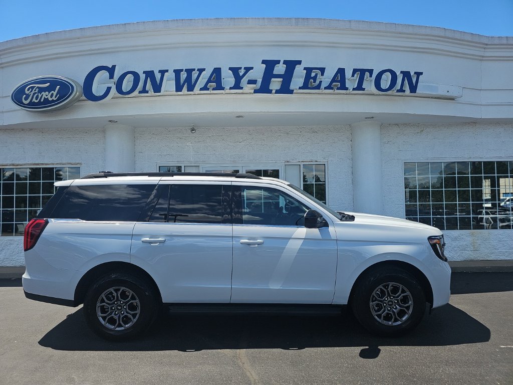 Used 2025 Ford Expedition Active