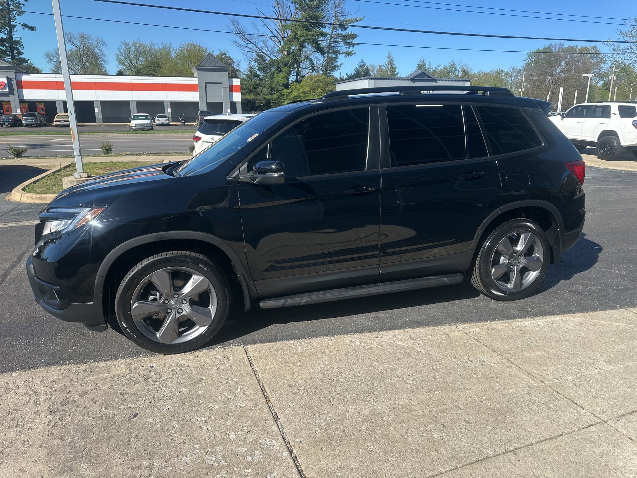 Used 2019 Honda Passport Touring image 7
