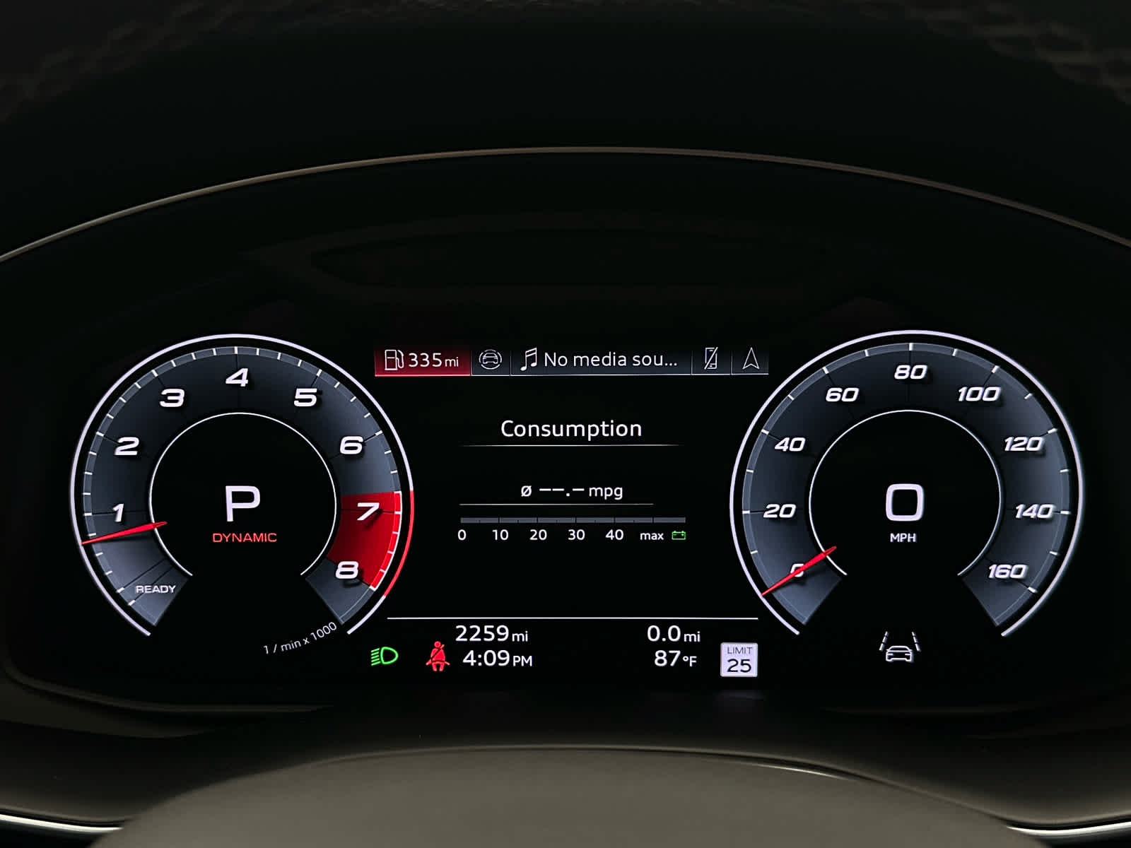 Used 2026 Audi SQ8 Prestige AWD/4WD image 26