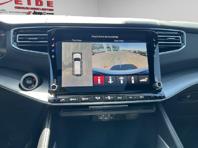 New 2026 Jeep Grand Wagoneer L Limited AWD/4WD image 18