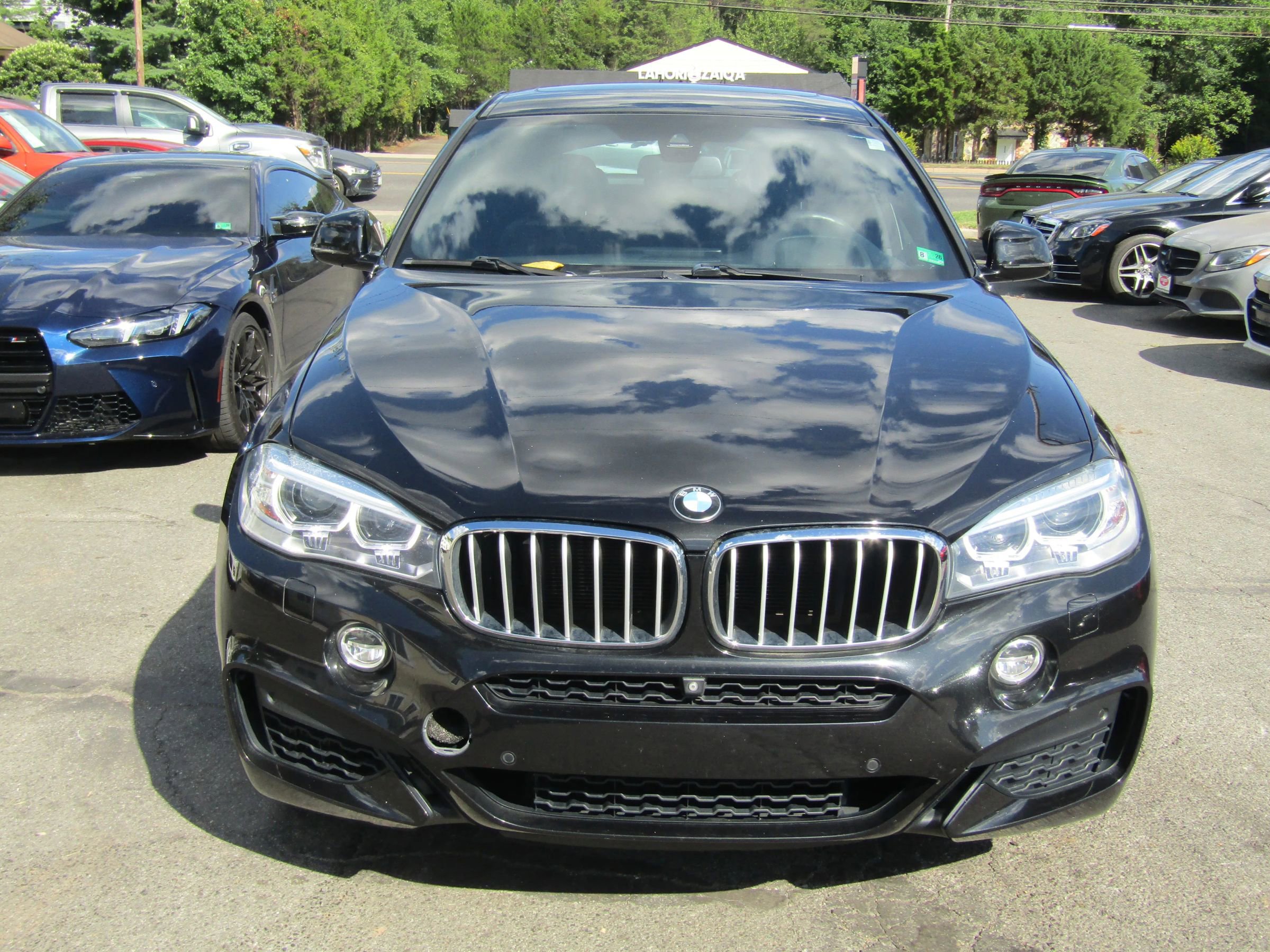 Used 2017 BMW X6 xDrive50i image 2