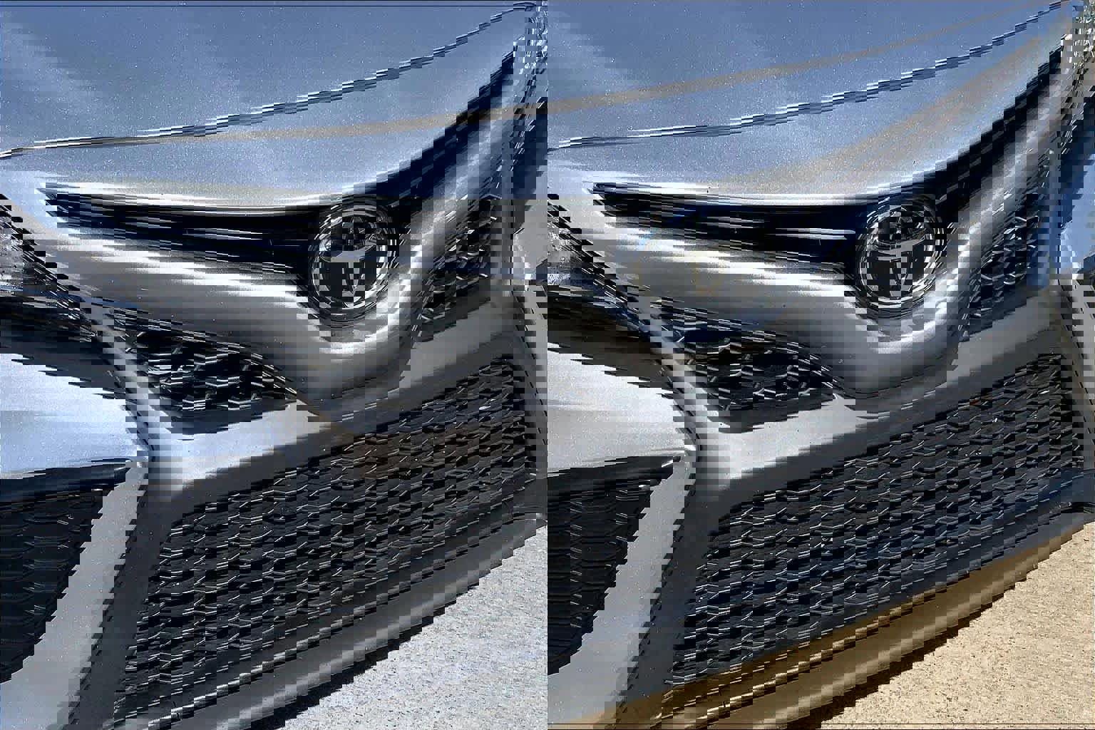 Used 2024 Toyota Camry SE FWD image 32