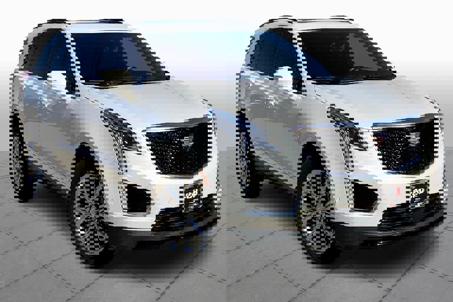 Used 2020 Cadillac XT5 Sportv image 2