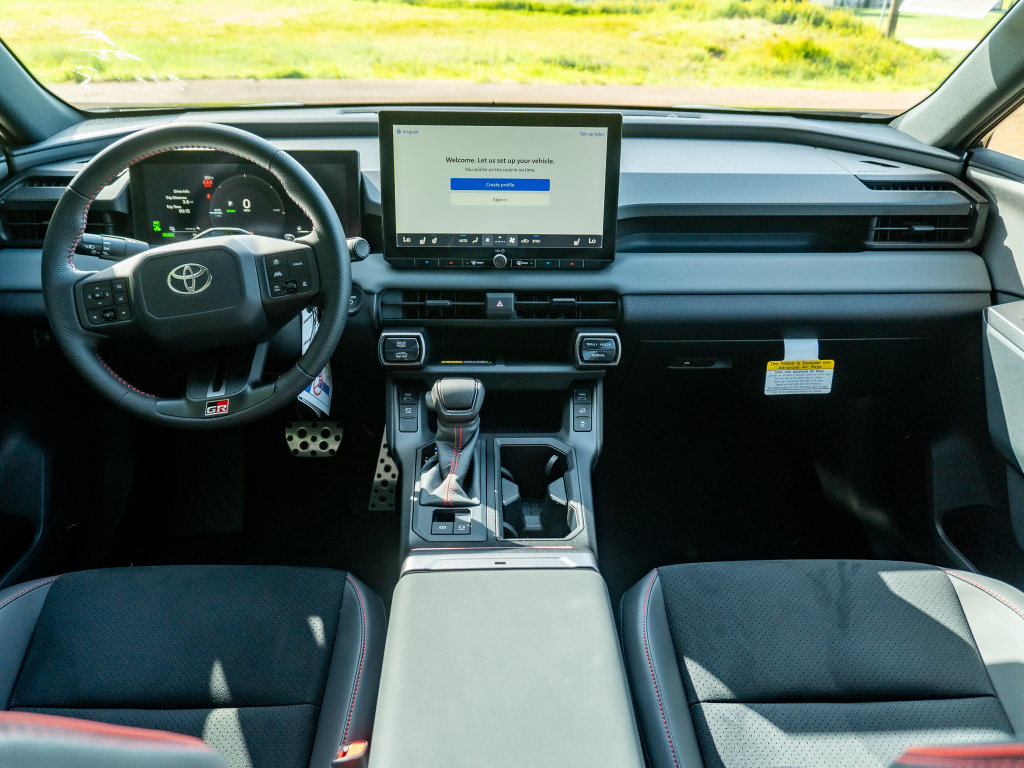 New 2026 Toyota RAV4 AWD Plug-in Hybrid image 20