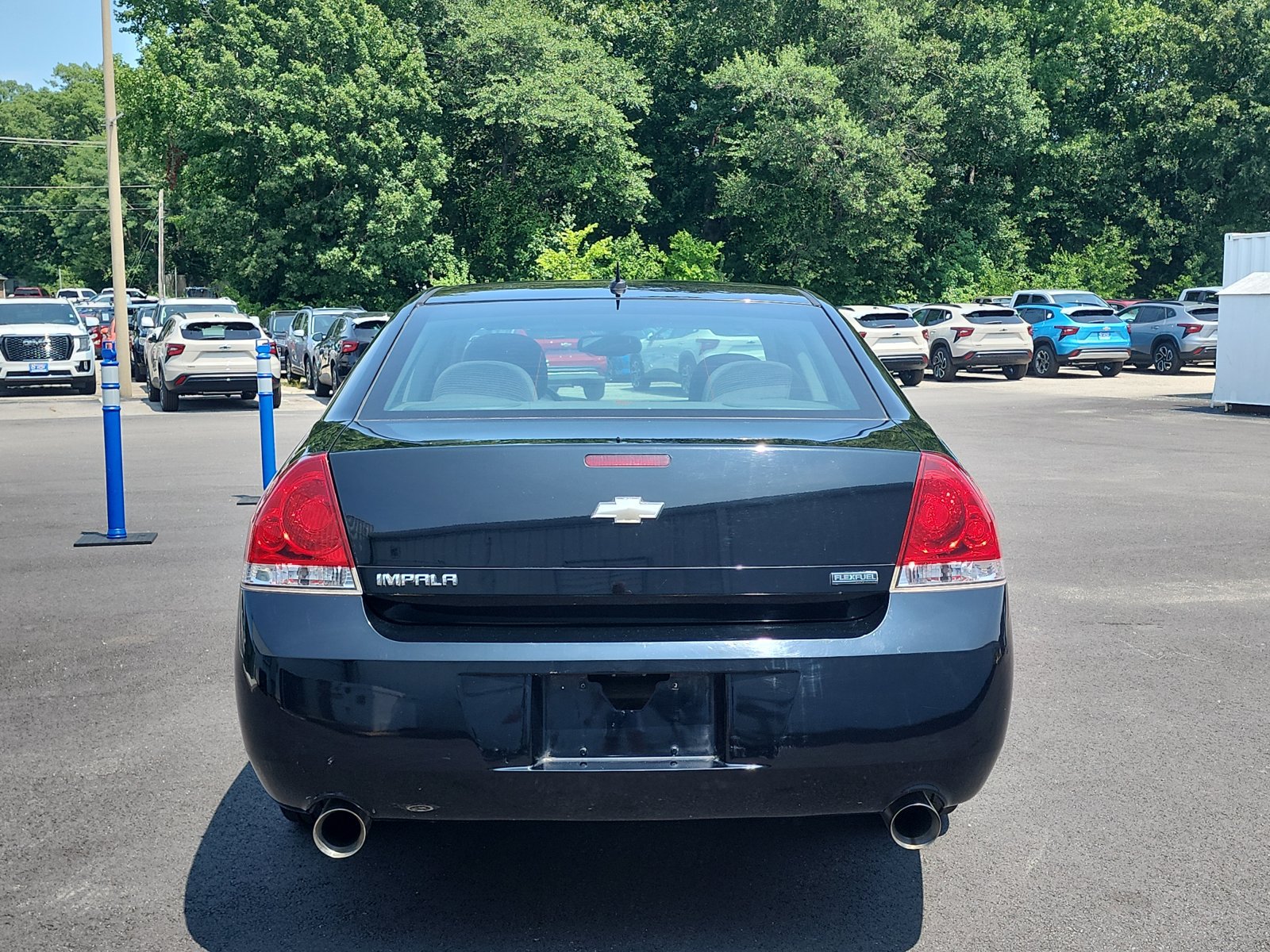 Used 2012 Chevrolet Impala LS FWD image 4