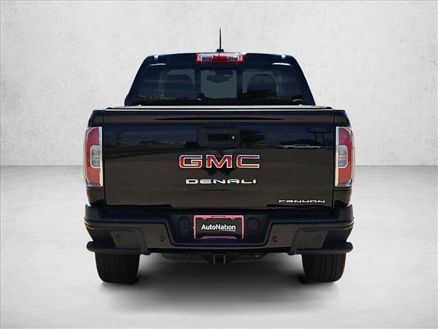 Used 2022 GMC Canyon Denali RWD image 7
