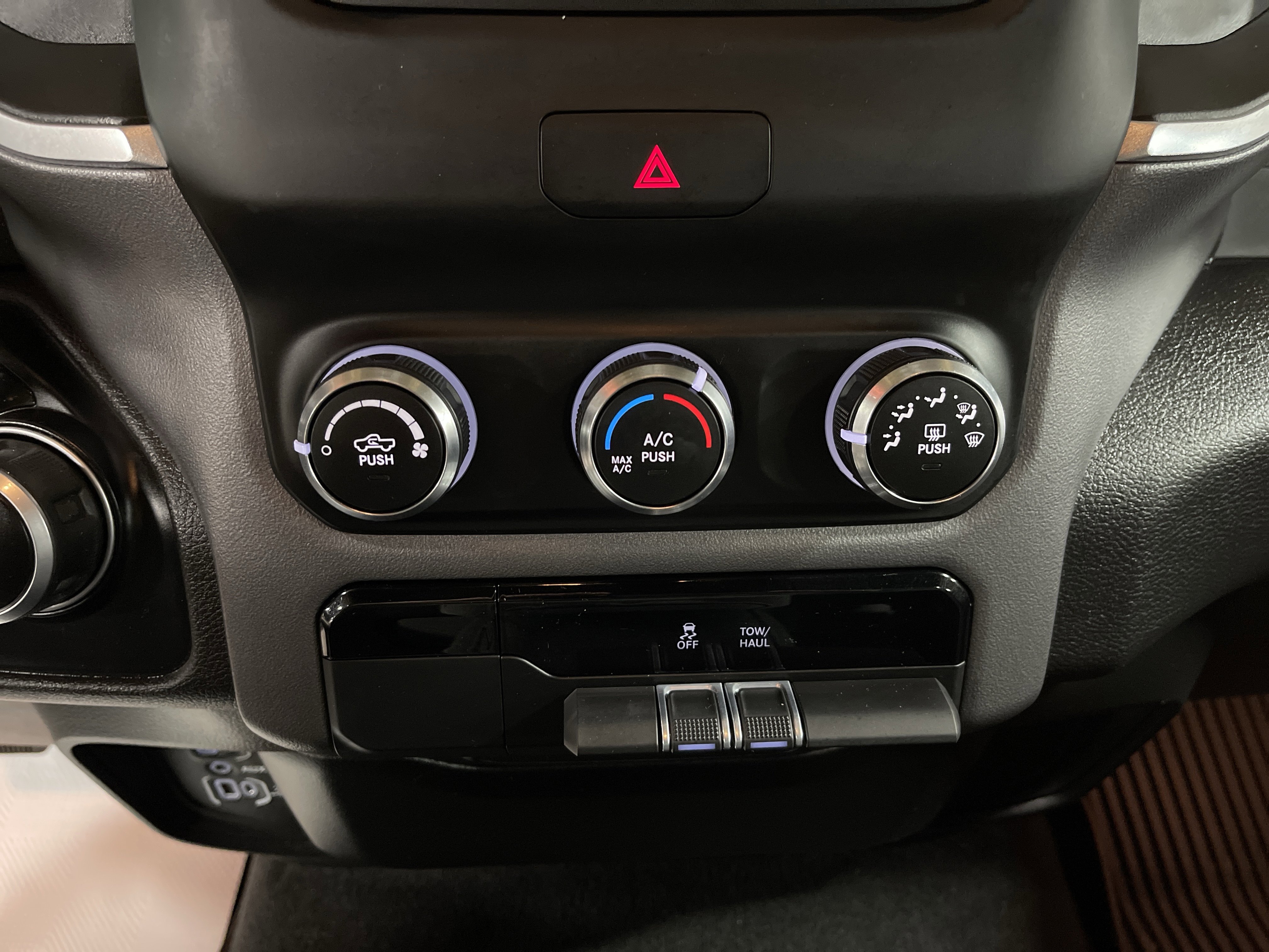 Used 2022 RAM 1500 Big Horn image 24