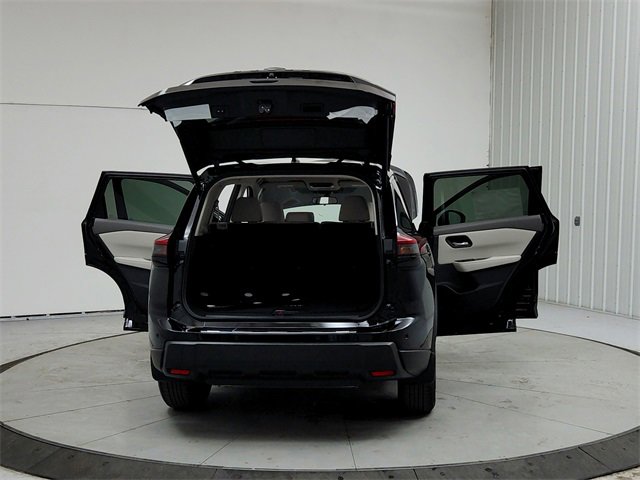 New 2025 Nissan Rogue SV image 14