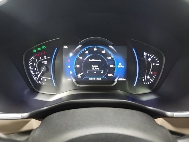 Used 2019 Hyundai Santa Fe Limited AWD/4WD image 30
