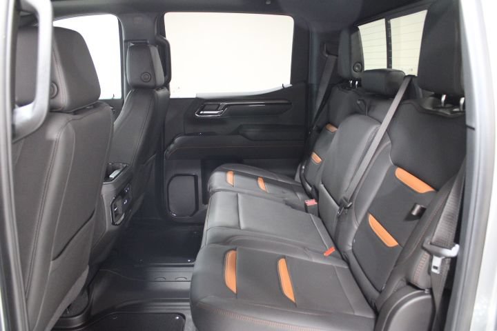 New 2026 GMC Sierra 1500 AT4 w/ Technology Package AWD/4WD image 23