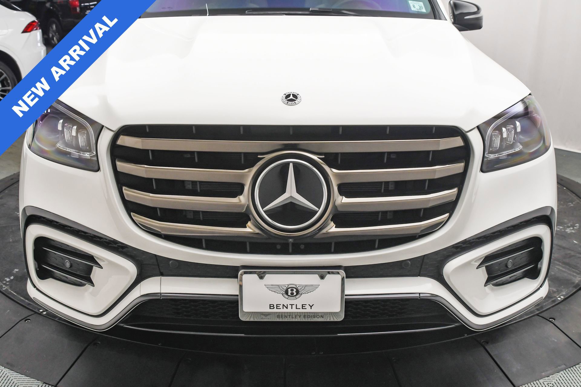 Used 2025 Mercedes-Benz GLS 450 4MATIC image 29