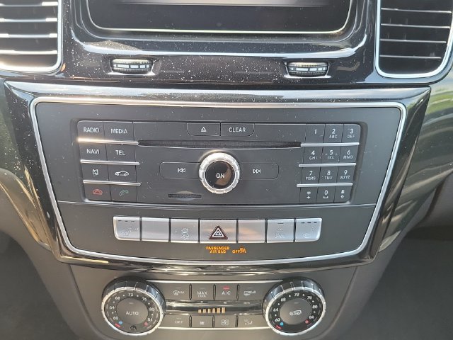 Used 2018 Mercedes-Benz GLE 350 4MATIC image 35