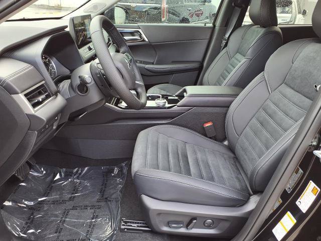 New 2026 Mitsubishi Outlander SE FWD image 13