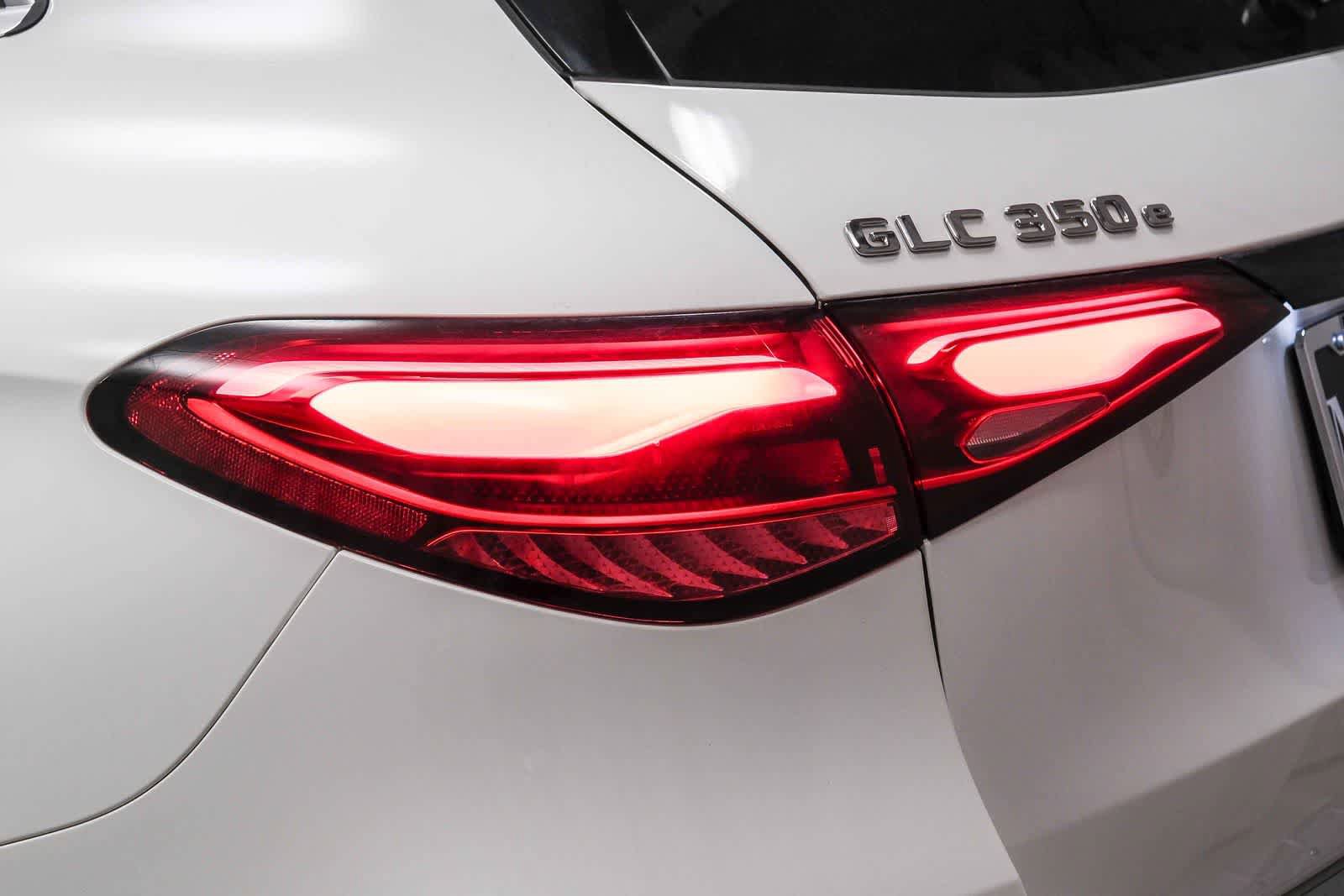 Certified 2025 Mercedes-Benz GLC 350e 4MATIC image 7