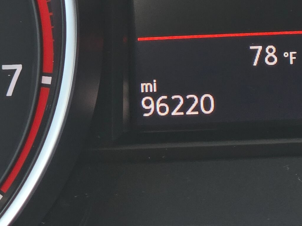 Used 2017 Volkswagen GTI SE FWD image 24