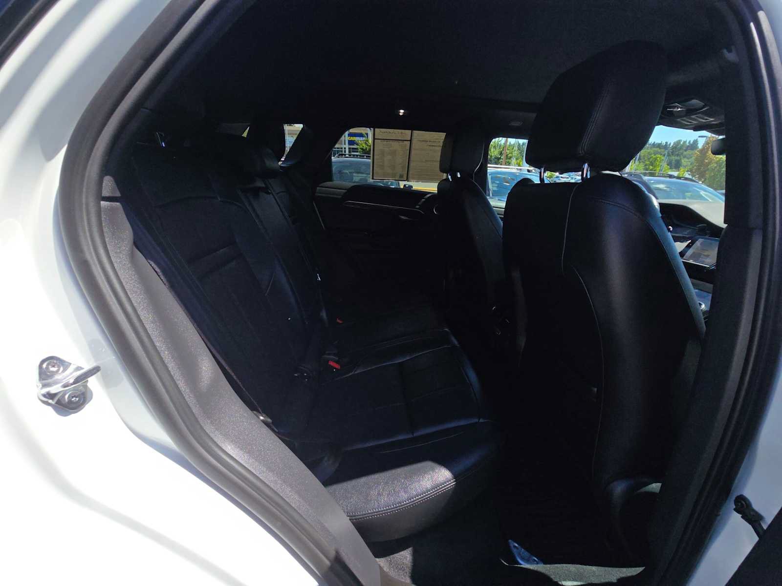 Used 2023 Land Rover Range Rover Evoque R-Dynamic SE AWD/4WD image 12